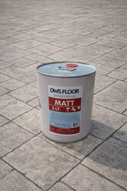 DWS FLOOR MATT Trasparente opaco per cementi stampati e industriali antipolvere